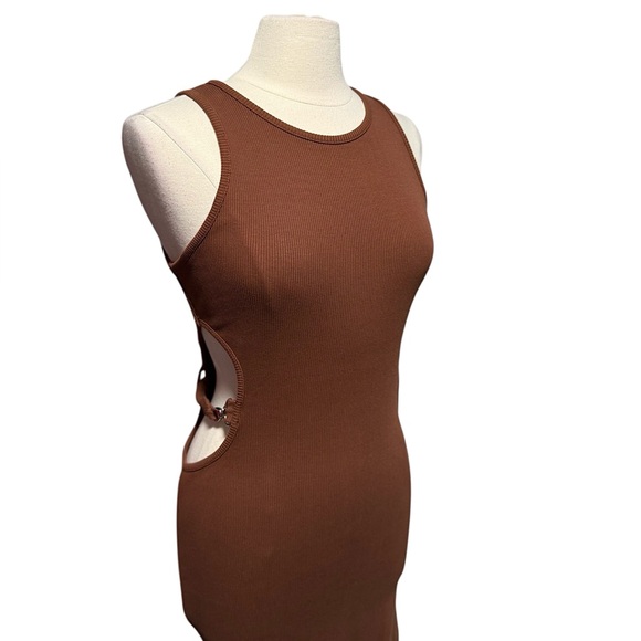 Ragged Priest Cut Out Sleeveless Brown Ribbed Midi Dress Size 14/Large NWT - Picture 3 of 13